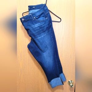 1822 denim Taylor cuffed capris Jeans
